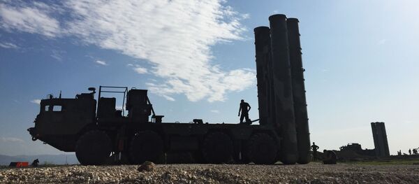 S-400 hava savunma sistemi, Suriye'deki Hmeymim hava üssünde görevine başladı. - Sputnik Türkiye