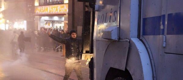 İstanbul'daki Tahir Elçi eylemine polis müdahalesi - Sputnik Türkiye