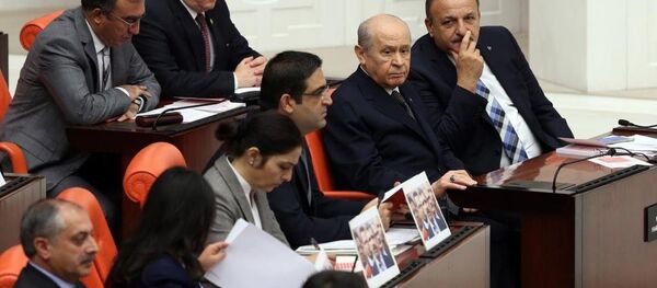 Meclis'te Tahir Elçi gerilimi - Sputnik Türkiye