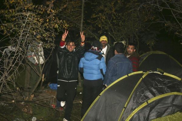 Avrupa’daki sığınmacı koridorunda arbede - Sputnik Türkiye