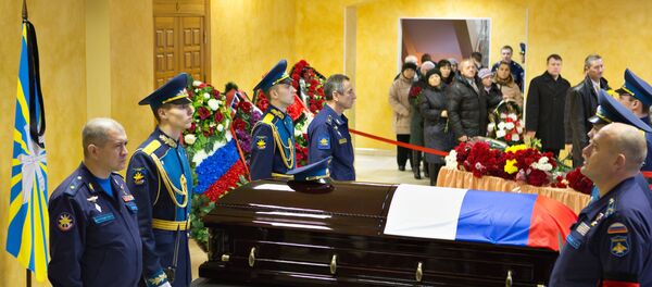 Oleg Peşkov'un cenaze töreni - Sputnik Türkiye