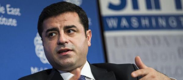 HDP Eş Genel Başkanı Selahattin Demirtaş - Sputnik Türkiye