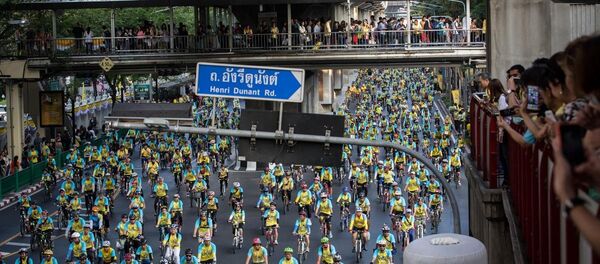 Tayland Kralı Bhumibol'un 88. doğum günü kutlamaları - Sputnik Türkiye