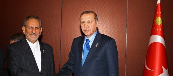 İran Cumhurbaşkanı Birinci Yardımcısı İshak Cihangiri ve Cumhurbaşkanı Recep Tayyip Erdoğan - Sputnik Türkiye