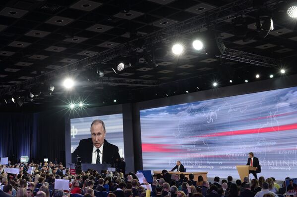 Putin'in yılsonu basın toplantısı - Sputnik Türkiye