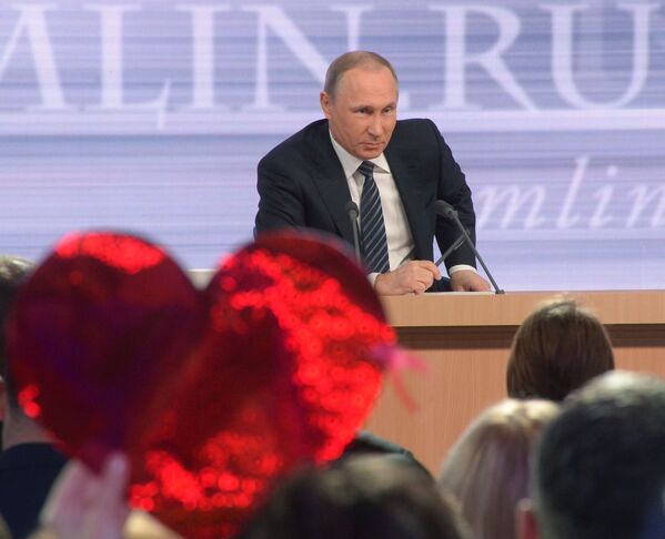 Putin'in yılsonu basın toplantısı - Sputnik Türkiye