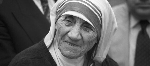Rahibe Teresa - Sputnik Türkiye