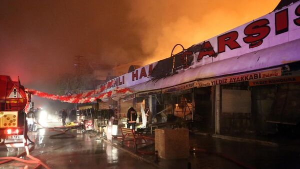Ankara'daki Osmanlı Halk Pazarı'nda yangın - Sputnik Türkiye