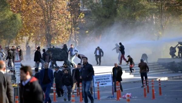 Diyarbakır'da olaylar çıktı - Sputnik Türkiye
