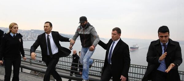 Cumhurbaşkanı Erdoğan, intihar girişimini engelledi - Sputnik Türkiye