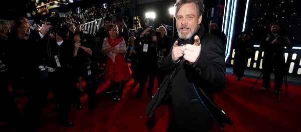 Aktör Mark Hamill - Sputnik Türkiye