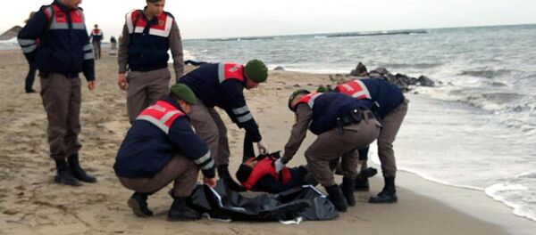 Ayvalık'ta göçmen faciası - Sputnik Türkiye