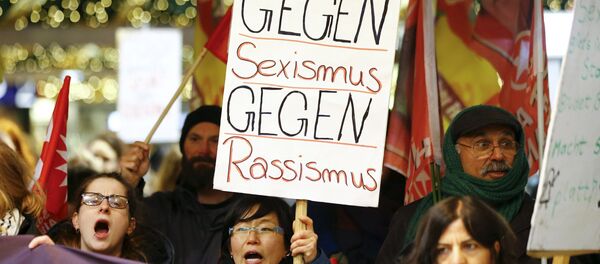 Köln'de taciz protestosu - Sputnik Türkiye