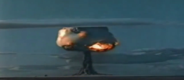 Güney Kore'nin bomba görüntüleri Kuzey Kore'ye değil Sovyetler'e ait - Sputnik Türkiye