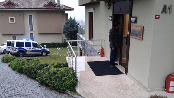 İş adamı Rafet Özsoy villasındaki saldırıda hayatını kaybetti. - Sputnik Türkiye