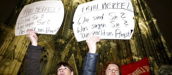 Köln taciz protesto Köln taciz protesto - Sputnik Türkiye