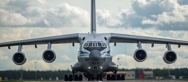 Il-76 askeri nakliye uçağı - Sputnik Türkiye