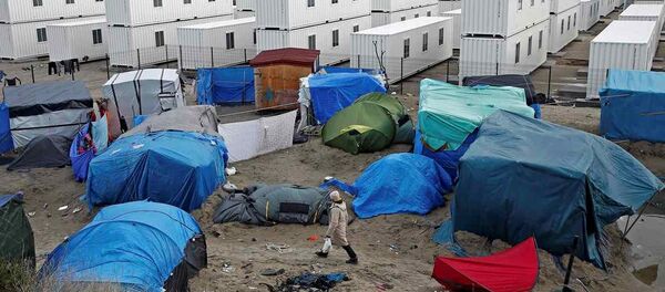 Calais-sığınmacı - Sputnik Türkiye