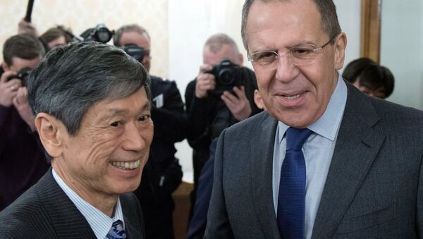 Rusya Dışişleri Bakanı Sergey Lavrov, eski Japonya Dışişleri Bakanı Masahiko Komuro ile görüştü. - Sputnik Türkiye