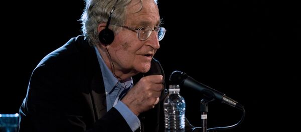 Noam Chomsky - Sputnik Türkiye
