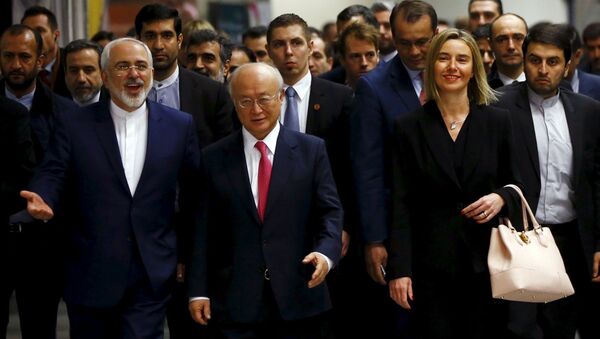 İran Dışişleri Bakanı Zarif, AB Dış İlişkiler Yüksek Komiseri Mogherini, UAEA Başkanı Amano - Sputnik Türkiye