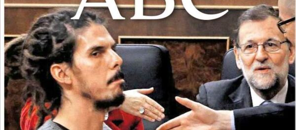 Podemos milletvekili Alberto Rodríguez ve Başbakan Mariano Rajoy Podemos milletvekili Alberto Rodríguez ve Başbakan Mariano Rajoy - Sputnik Türkiye