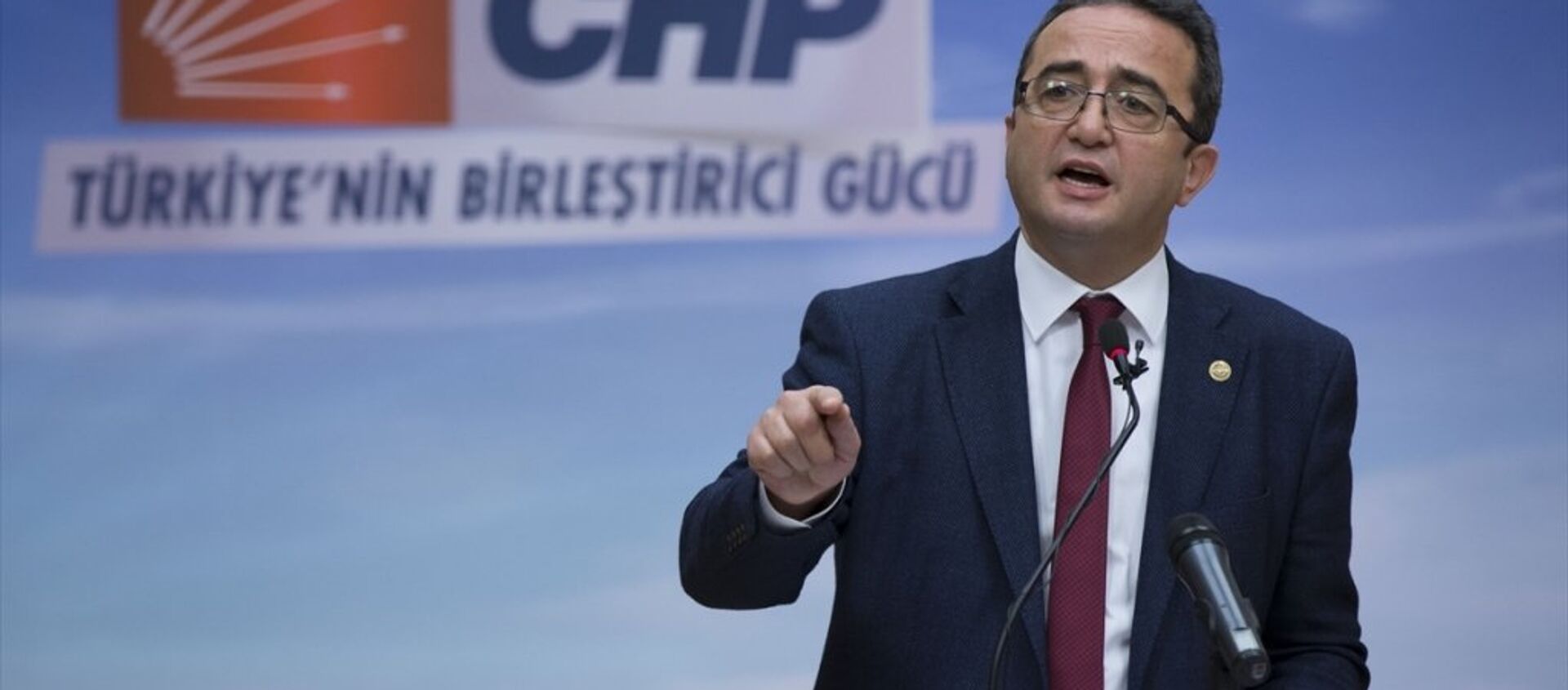 CHP Genel Başkan Yardımcısı Bülent Tezcan, parti genel merkezinde basın toplantısı düzenledi. - Sputnik Türkiye, 1920, 29.10.2016