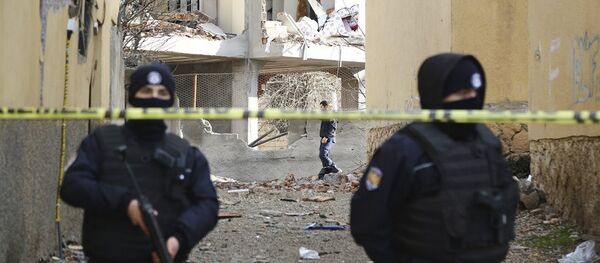 sokağa çıkma yasağı, çatışma, saldırı, diyarbakır - Sputnik Türkiye