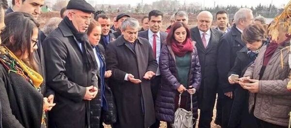 CHP heyeti Diyarbakır'da - Sputnik Türkiye