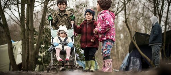 Avrupa'daki sığınmacı çocuklar - Sputnik Türkiye