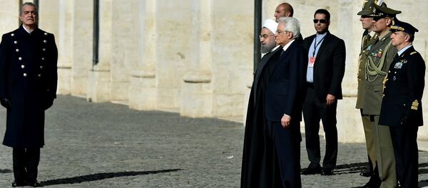 İran lideri Hasan Ruhani Roma'da İtalya Cumhurbaşkanı Sergio Mattarella ile biraraya geldi. - Sputnik Türkiye