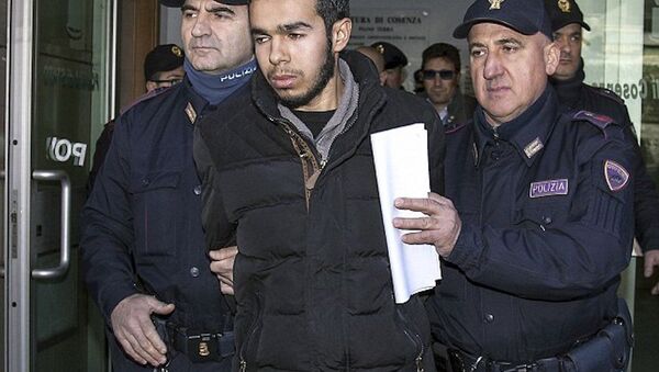 25 yaşındaki Hamil Mehdi, İtalya’da gözaltına alındı. - Sputnik Türkiye