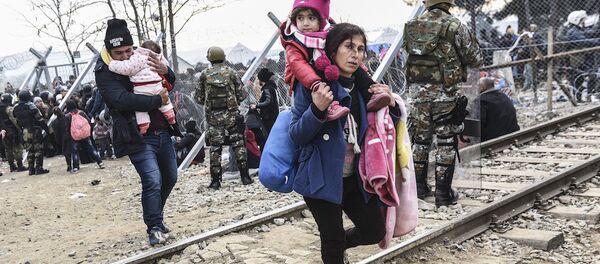 Yunanistan sınırındaki sığınmacılar - Sputnik Türkiye