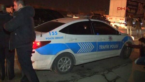 İstanbul'da polis aracına ateş açıldı - Sputnik Türkiye