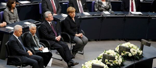 Almanya Cumhurbaşkanı Joachim Gauck- Başbakan Angela Merkel - Sputnik Türkiye