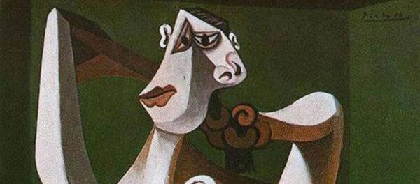 Picasso 'Saçını Tarayan Çıplak Kadın' tablosu - Sputnik Türkiye