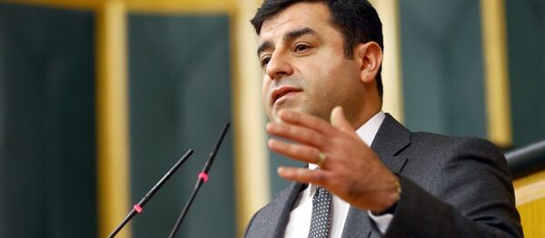 HDP Eş Başkanı Selahattin Demirtaş - Sputnik Türkiye