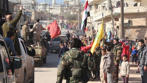 Suriye ordusu, Halep kentindeki Zehra ve Nubul kasabalarında kuşatmayı kırdı. - Sputnik Türkiye