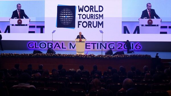 Cumhurbaşkanı Erdoğan, Dünya Turizm Forumu'nun kapanışında konuştu. - Sputnik Türkiye