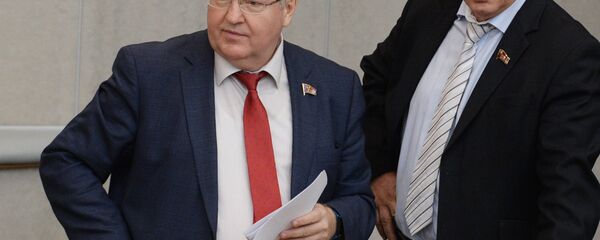 Sergey Obuhov - Valeriy Raşkin (sağda) - Sputnik Türkiye