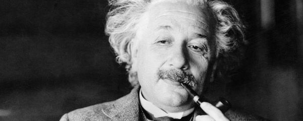 Albert Einstein - Sputnik Türkiye