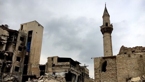 Halep Eski Şehir, sokaklarından biri. - Sputnik Türkiye