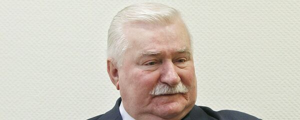 Polonya eski Cumhurbaşkanı Lech Walesa - Sputnik Türkiye