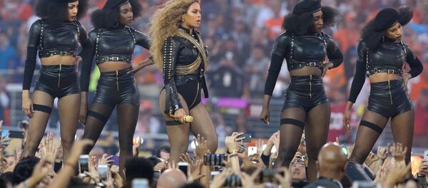 Beyonce'nin Super Bowl şovu - Sputnik Türkiye