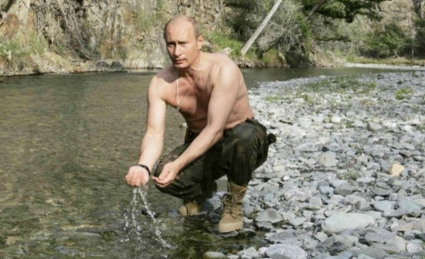 Russenhocke/Vladimir Putin - Sputnik Türkiye