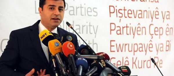HDP Eş Başkanı Selahattin Demirtaş - Sputnik Türkiye