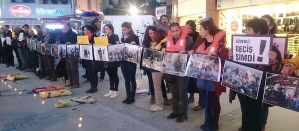 28 ülke, 115 şehirde sığınmacılar için eylem düzenlendi - Sputnik Türkiye