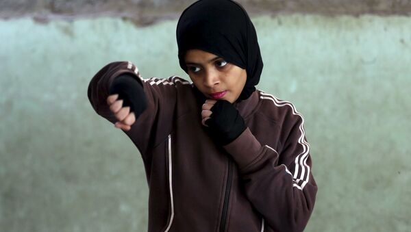 Pakistan'da kızlar için boks kursu - Sputnik Türkiye