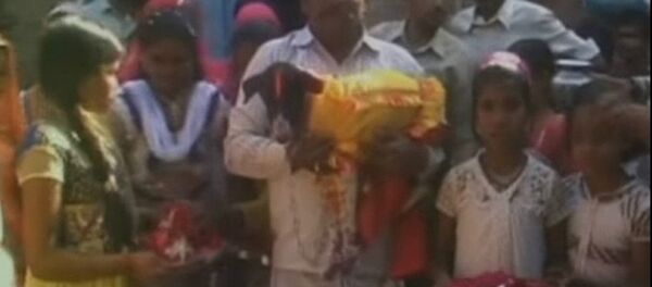 Hindistan’da binler iki köpeğin düğünü için toplandı - Sputnik Türkiye