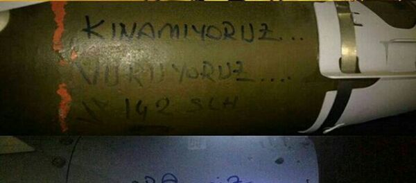 Hava Kuvvetleri’nden bombaların üzerinden PKK’ya mesaj - Sputnik Türkiye